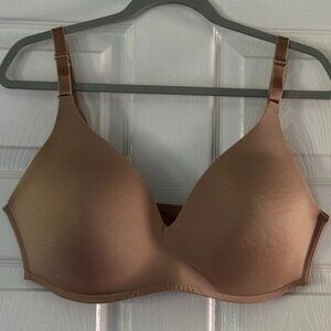 Soma Vanishing 360 Perfect Coverage Wireless Bra Size 38DD